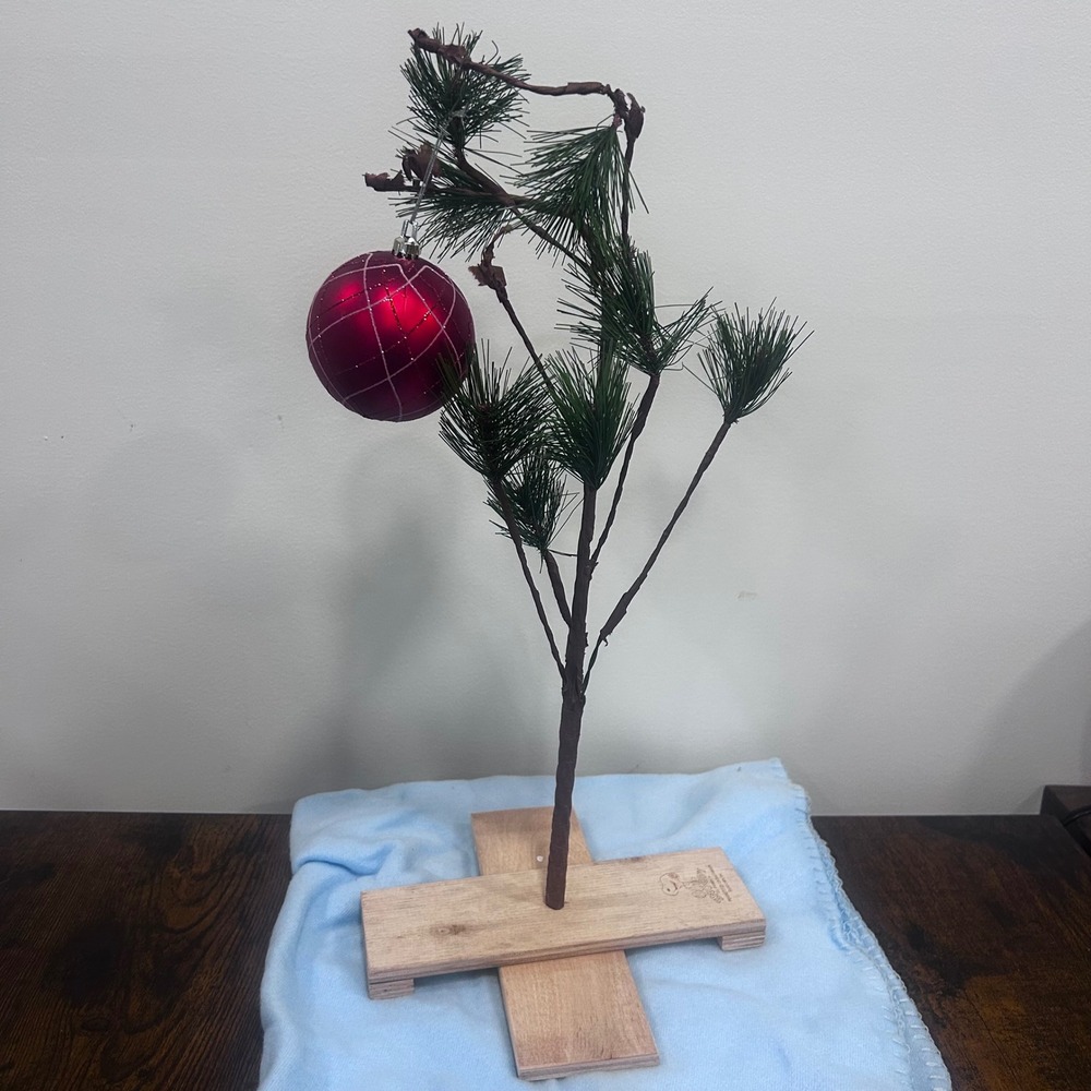 Peanuts Charlie Brown Christmas Tree with Red Ornament Wooden Base and Box